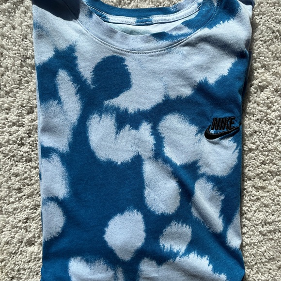 Nike Other - Nike Men’s T-Shirt SIZE XL